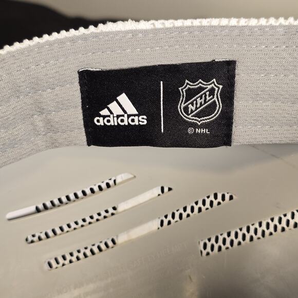 Adidas Mesh Strap-back Nashville Predators Hat - NWT - Picture 5 of 7